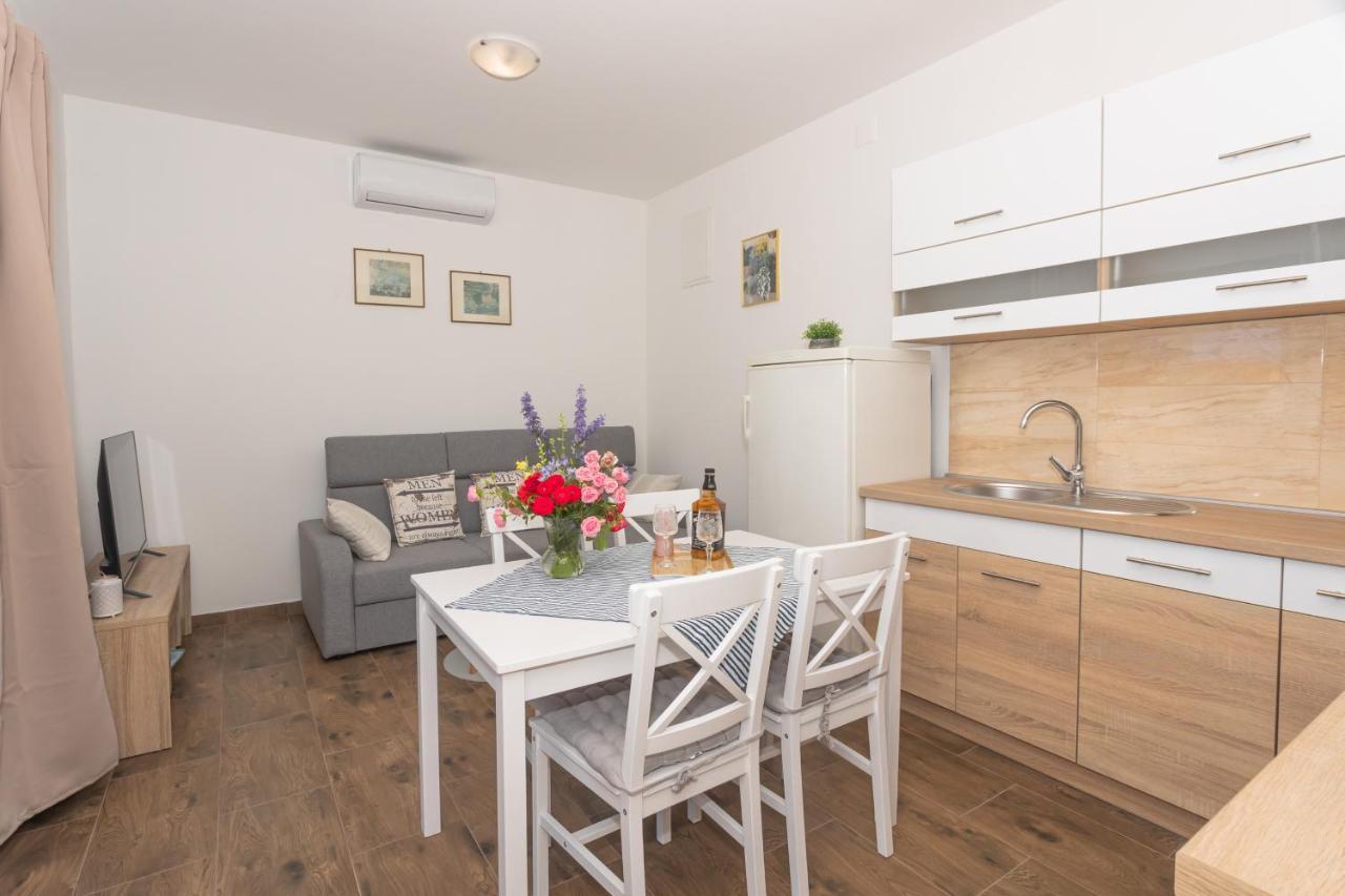 Mara Apartment Sibenik Exterior photo