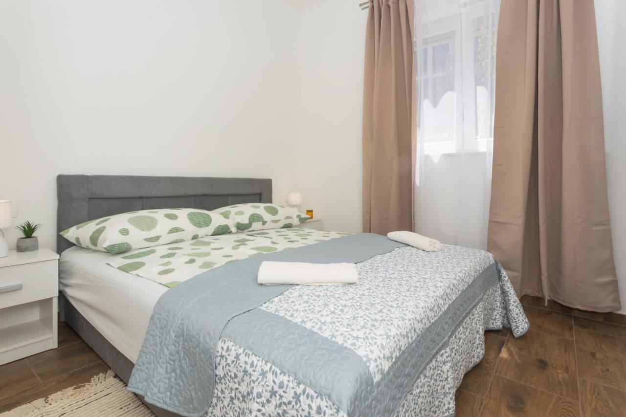 Mara Apartment Sibenik Exterior photo